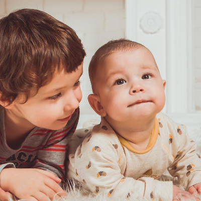 toddler and baby sharing a room